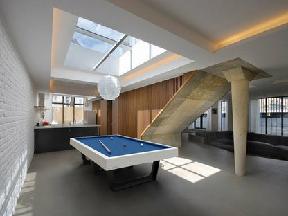 Air 7ft Pool Table, white finish, blue cloth and black legs
